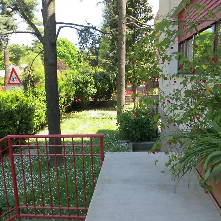 Oca Grassa Bed & Breakfast Milano